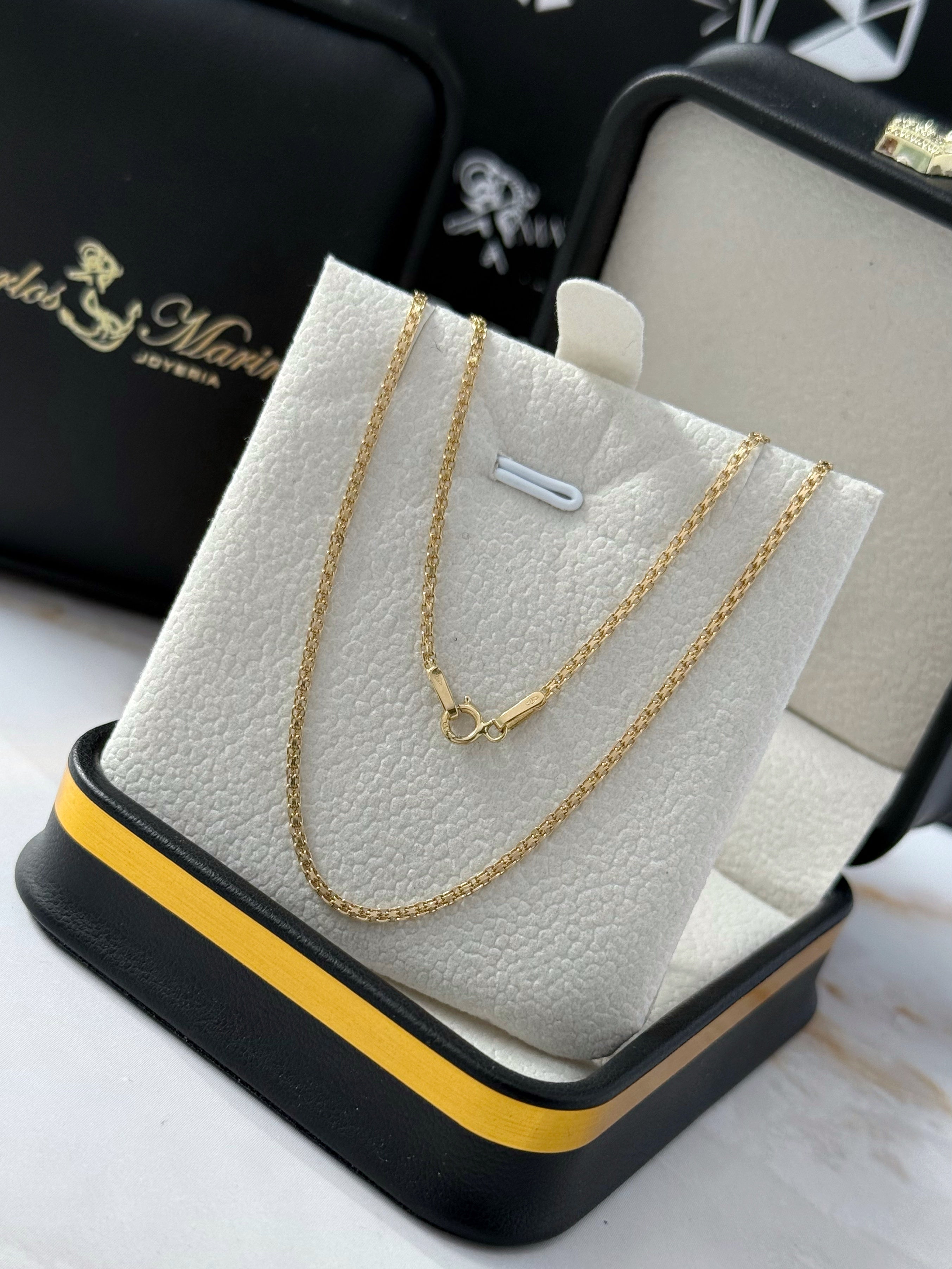 Cadena en Oro de 18K Tejido Bismark – 60 cm