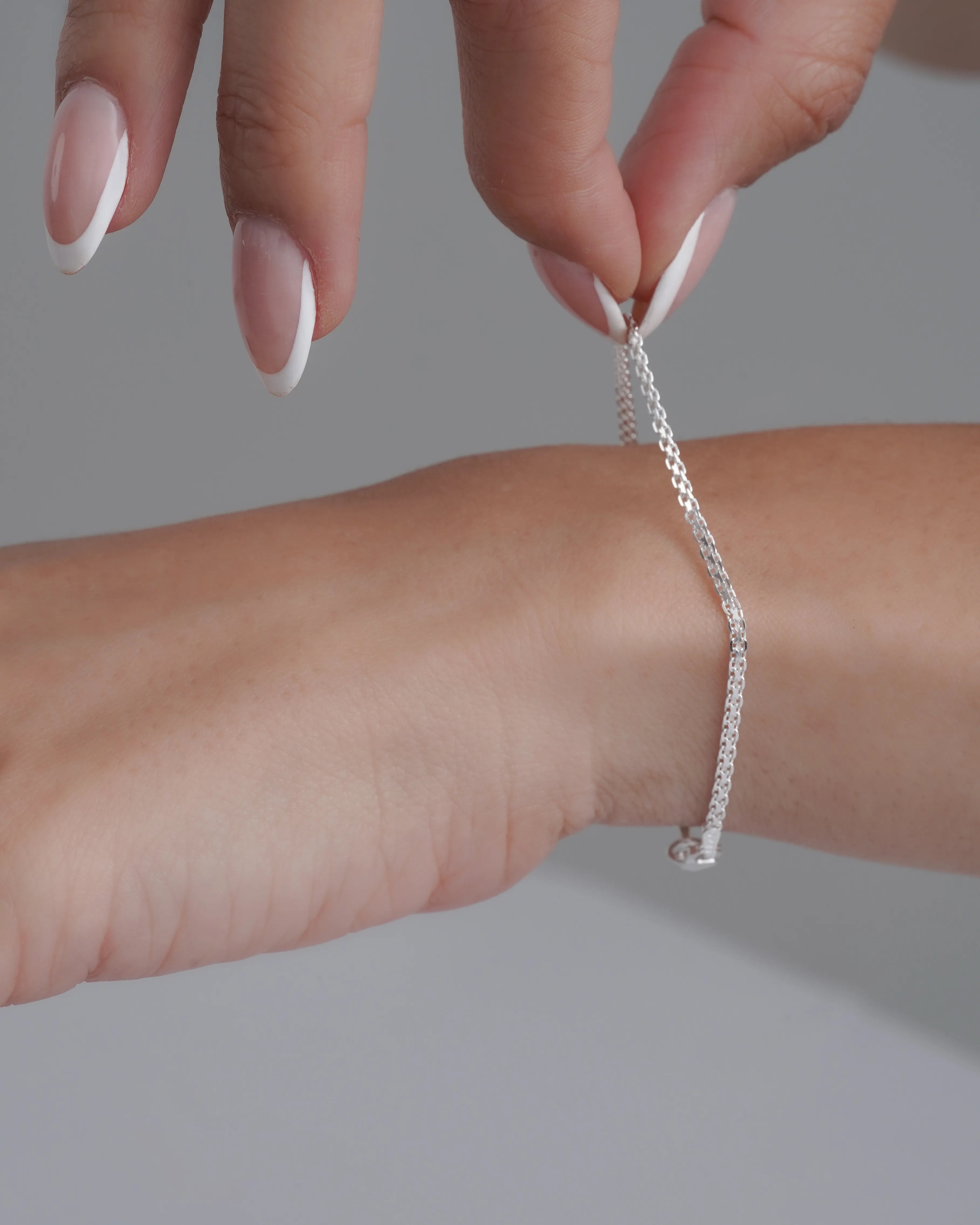 Pulsera China 2 mm – 16 cm en Plata