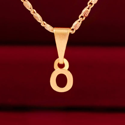 Dije Letra O en Oro Laminado