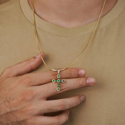 Dije Verde Love en Oro Laminado