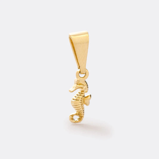 Dije Caballo de Mar en Oro Laminado