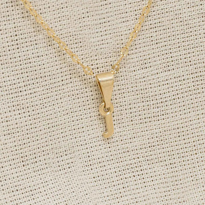 Dije Letra J en Oro Laminado