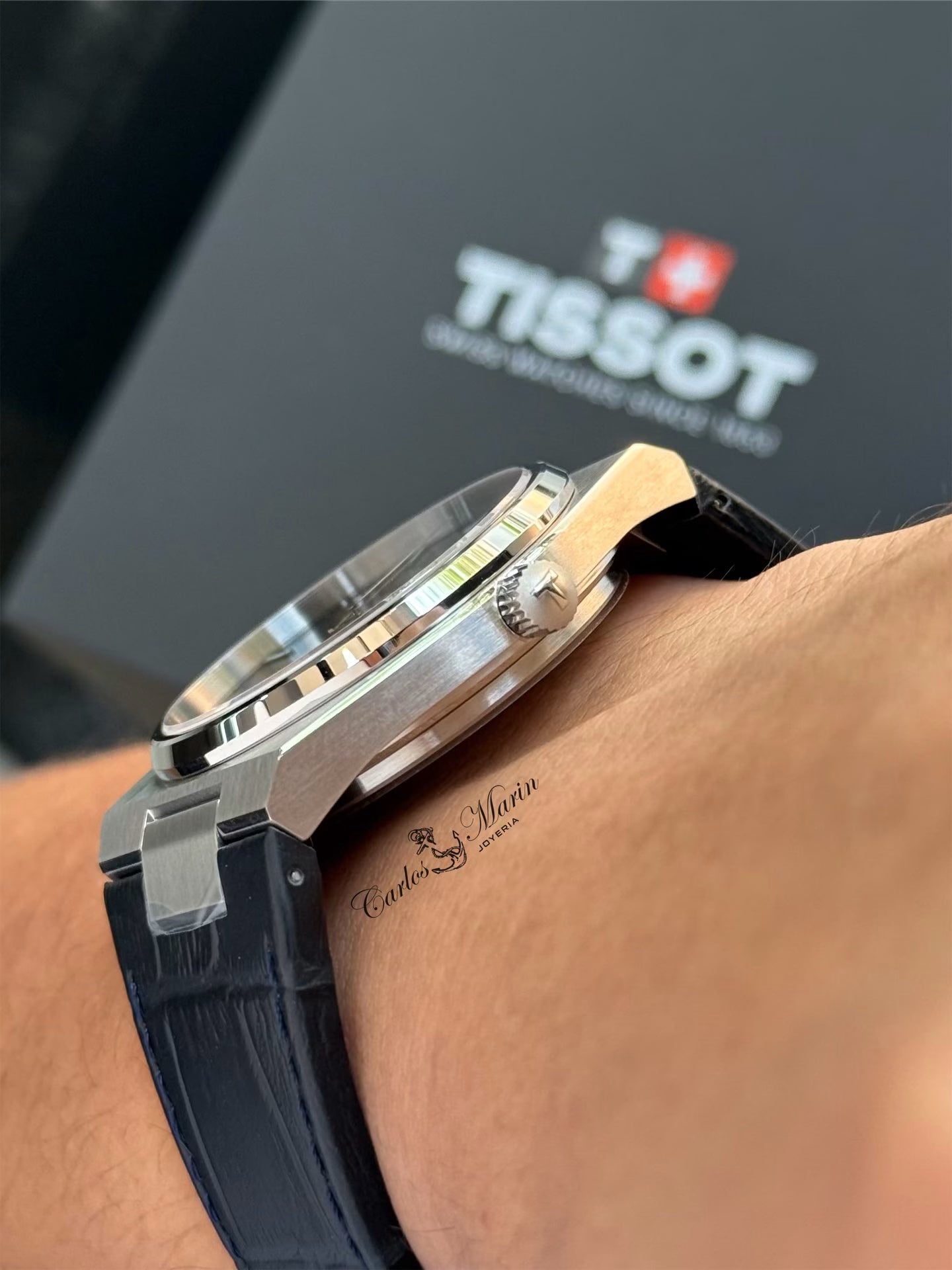 Reloj Tissot PRX - T137.410.16.041.00