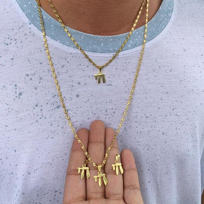 Dije Símbolo Pí (π) en Oro Laminado