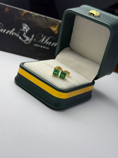 Topos con Esmeralda en Oro de 18K