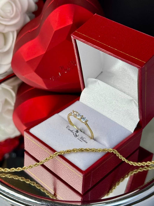 Anillo 3 circones oro 18K italiano elegante