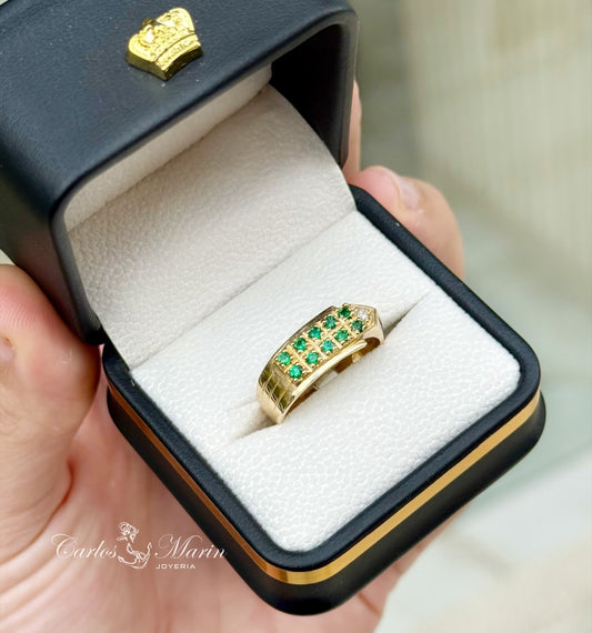 Anillo Hombre Punta Diamante con Piedras Verdes Oro 18K