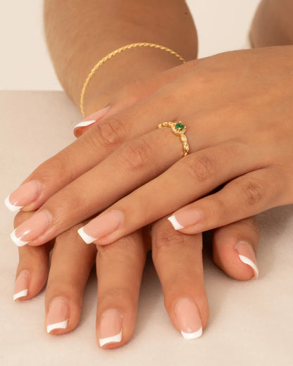 Anillo Royal Green Ajustable Oro Laminado