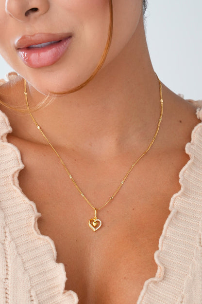 Dije Double Heart en Oro Laminado