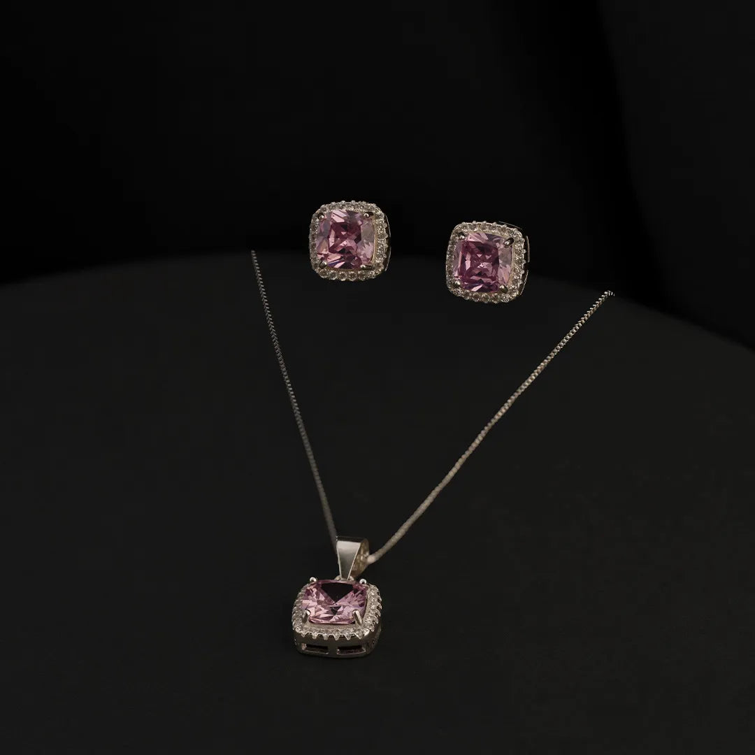 Conjunto Pavé con Circón Rosado en Plata (Dije, Cadena y Aretes)
