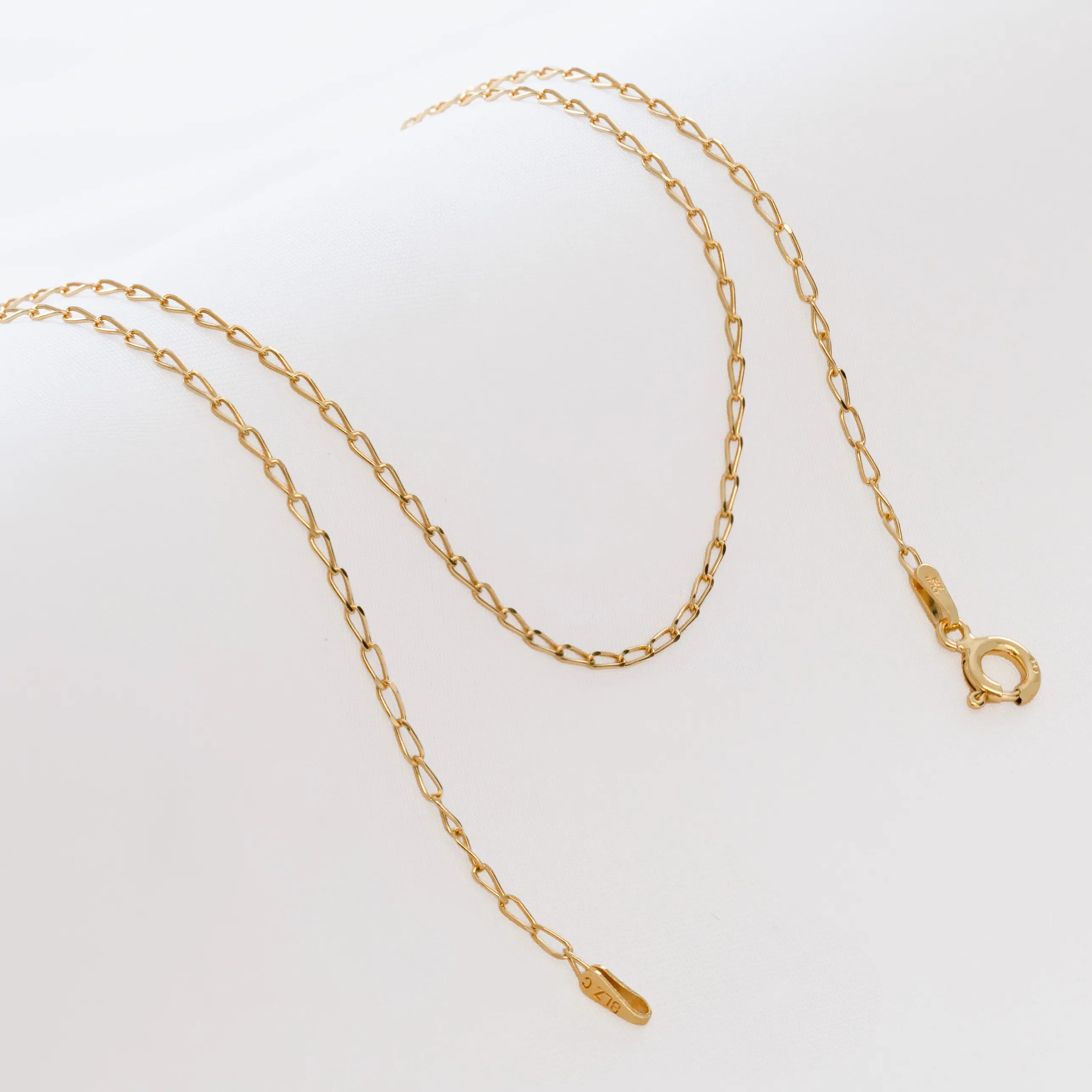 Cadena Grumetta Rada IT – 45 cm en Oro Laminado