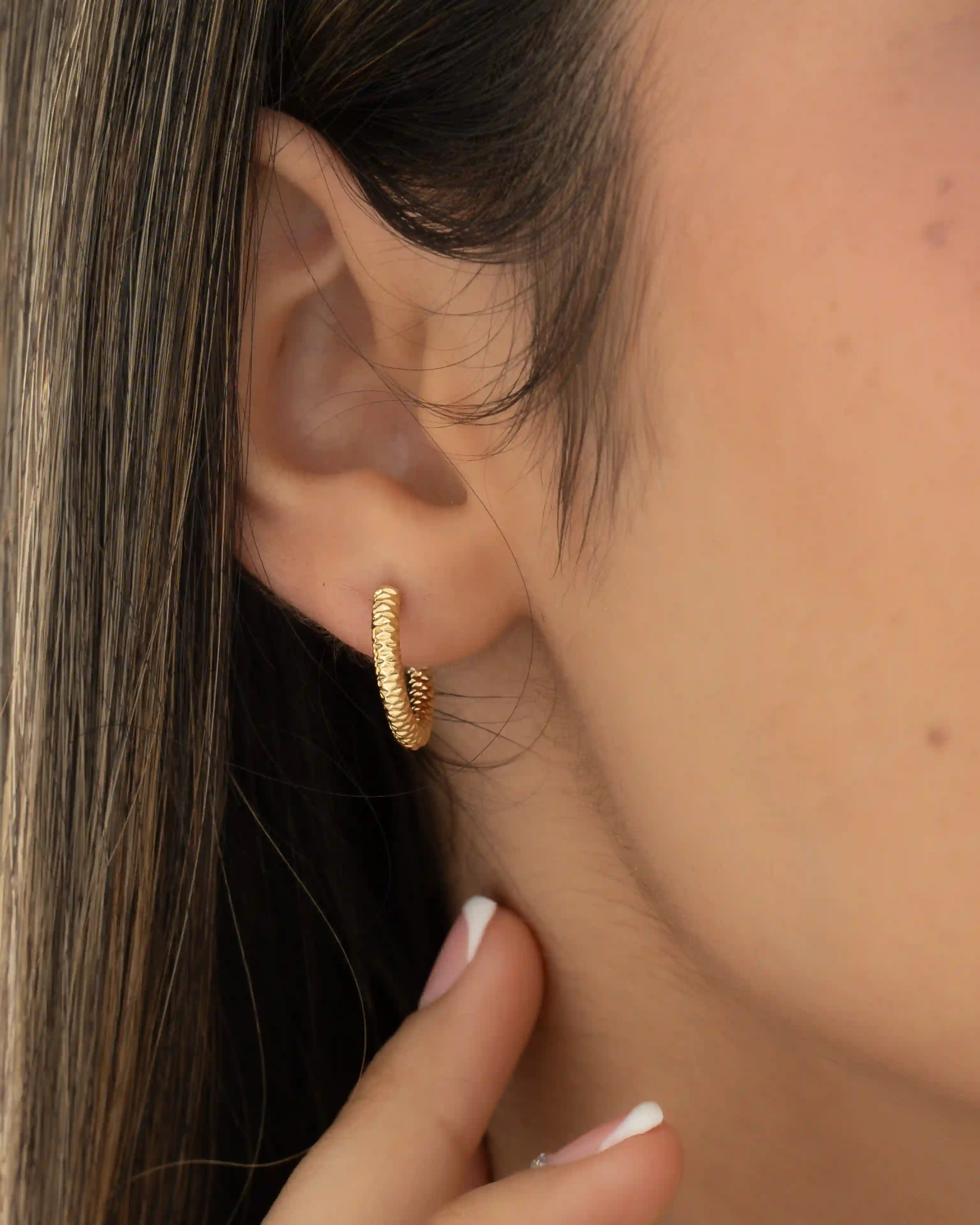Candongas Facet 16 mm en Oro Laminado