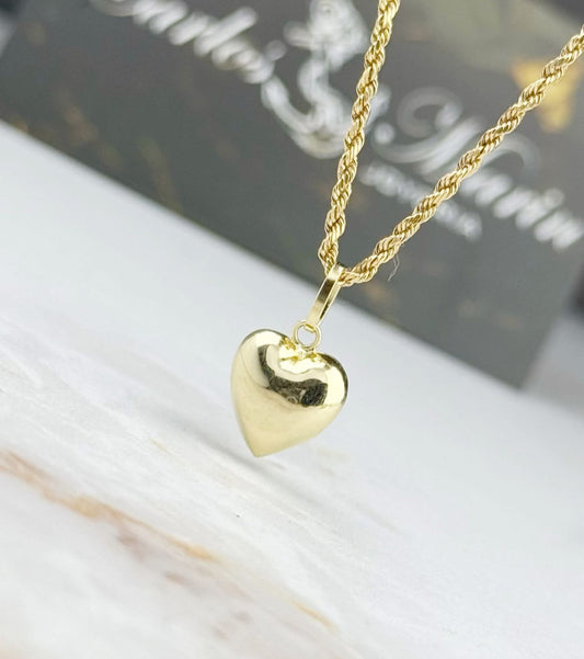Dije Corazón Liso en Oro de 18k