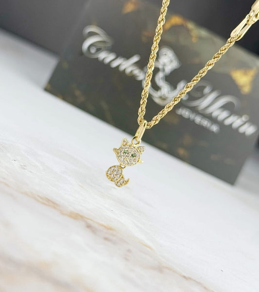 Dije Gato Con circones Blancos En Oro de 18k