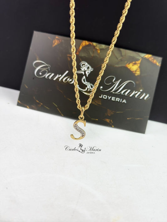 Dije Letra S con Circones en Oro 18K