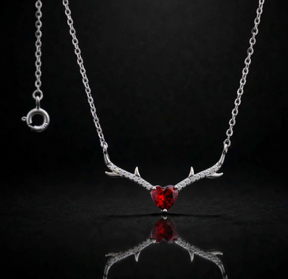 Gargantilla Ruby Stag – 45 cm en Plata