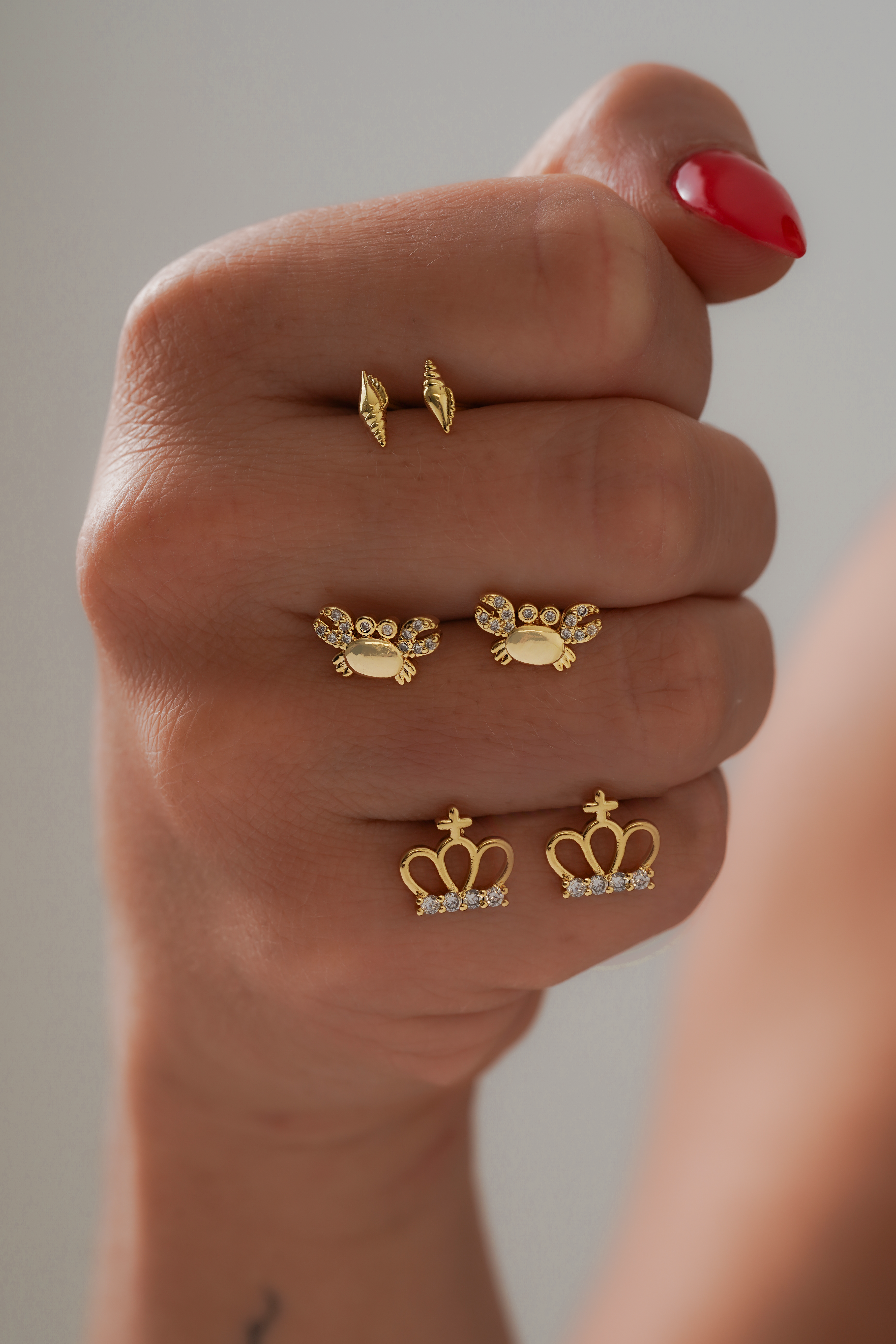 Topos Crab con Circonias Oro Laminado