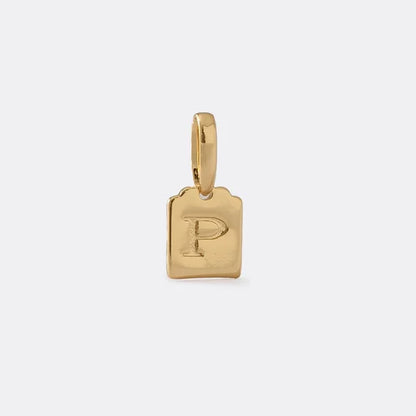 Placa Letra P en Oro Laminado