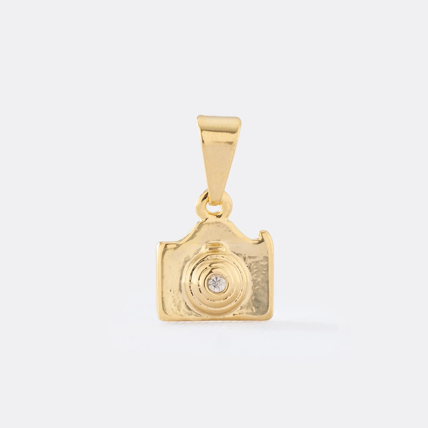 Dije Cámara Fotográfica en Oro Laminado