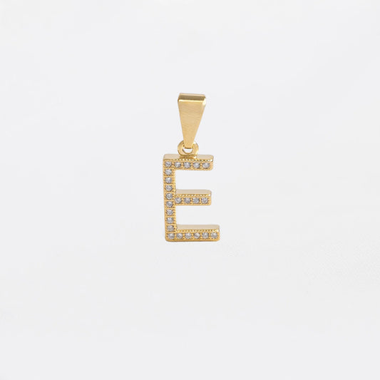 Dije Letras E en Oro Laminado