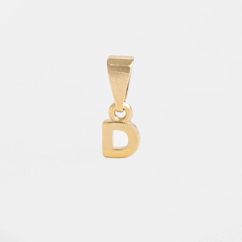 Dije Letras D en Oro Laminado