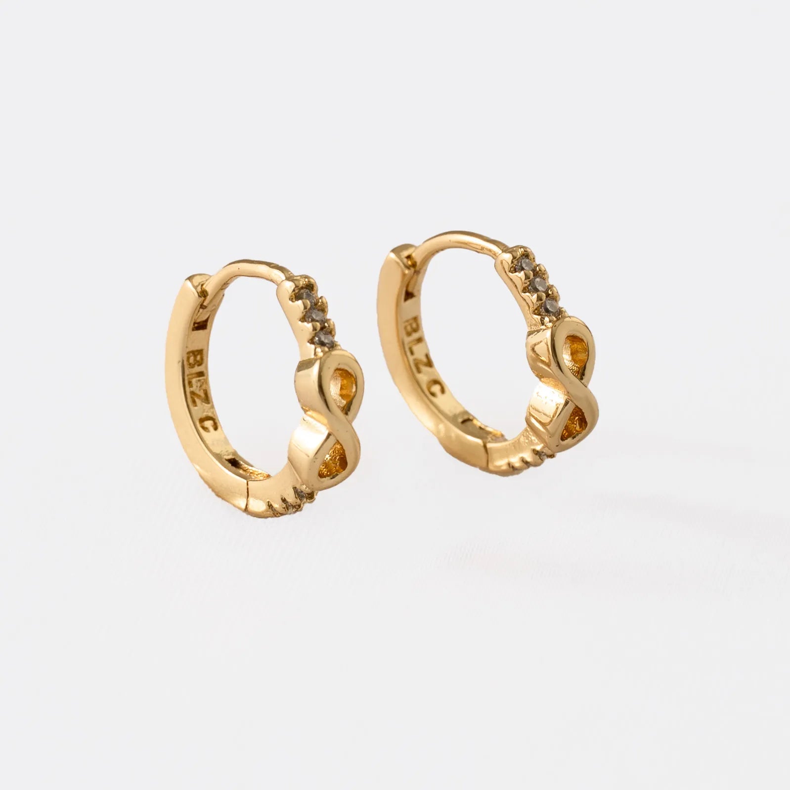 Candongas Infinito Mini Oro Laminado