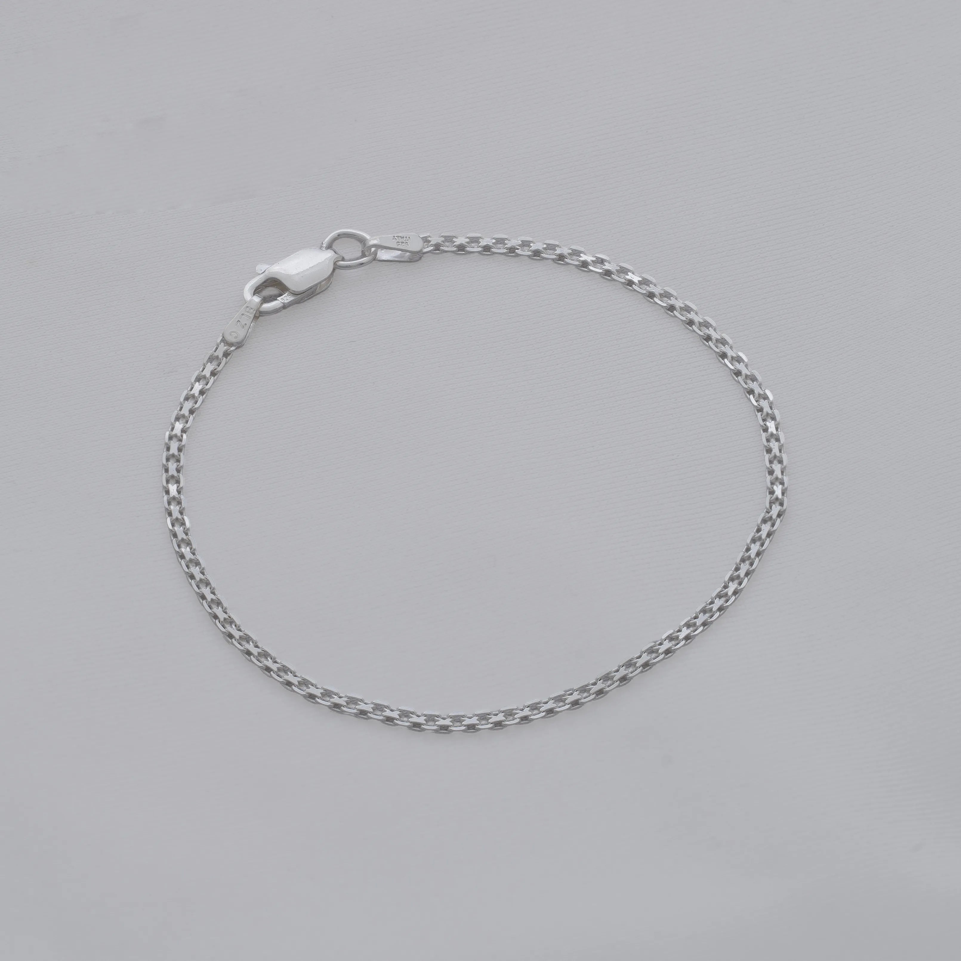 Pulsera China 2 mm – 16 cm en Plata