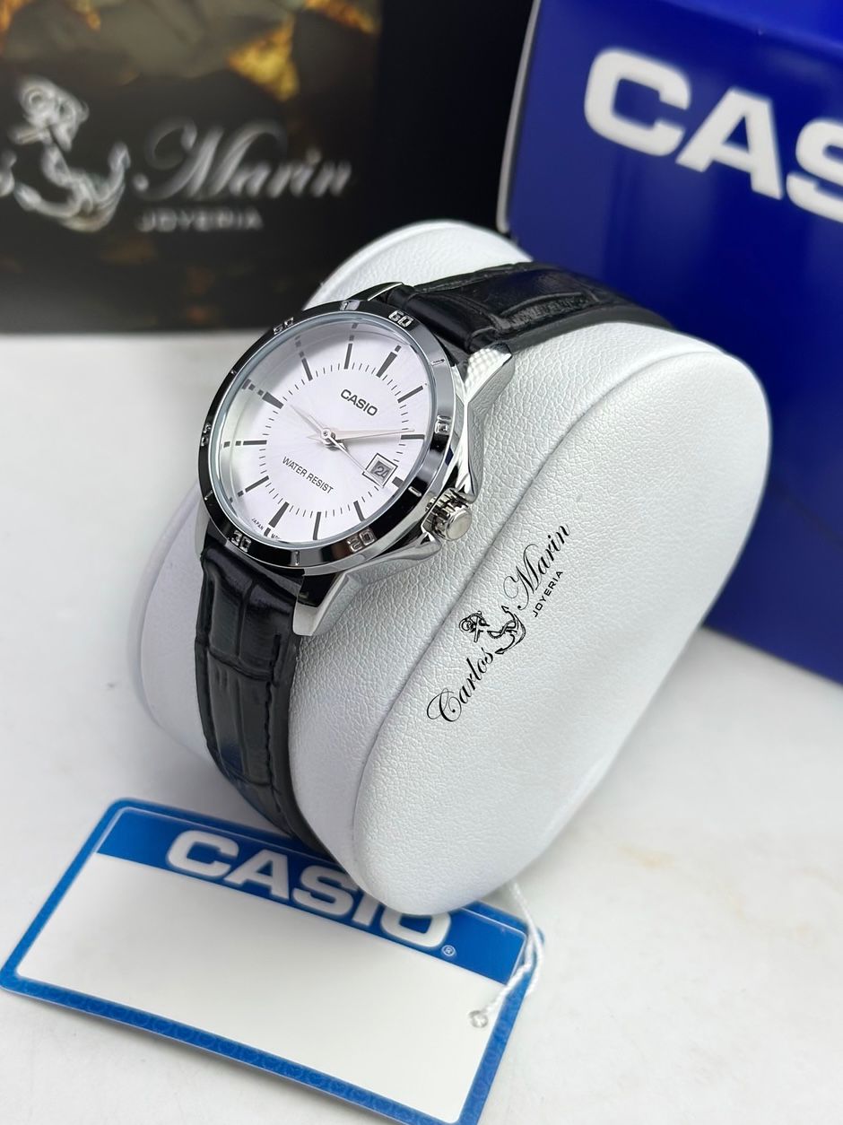Reloj Casio hombre clásico negro plateado MTP-V004L-7AUDF