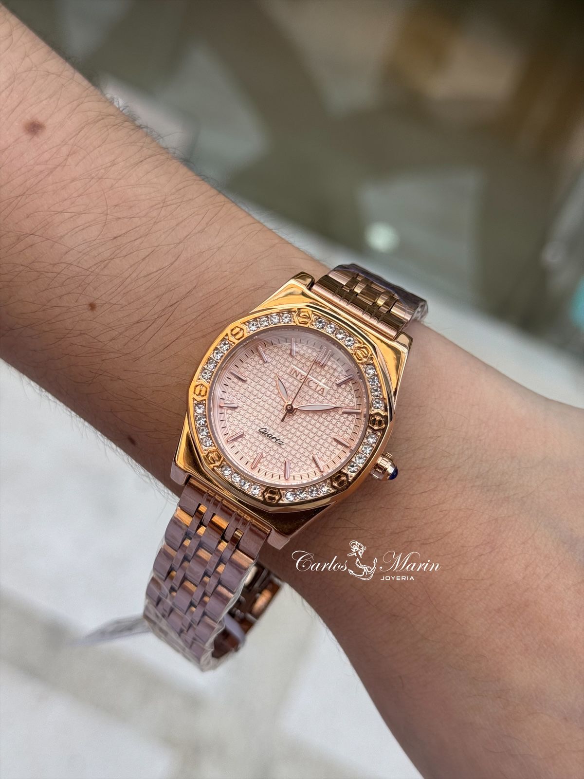 Reloj Invicta mujer Wildflower 69370 oro rosa elegante