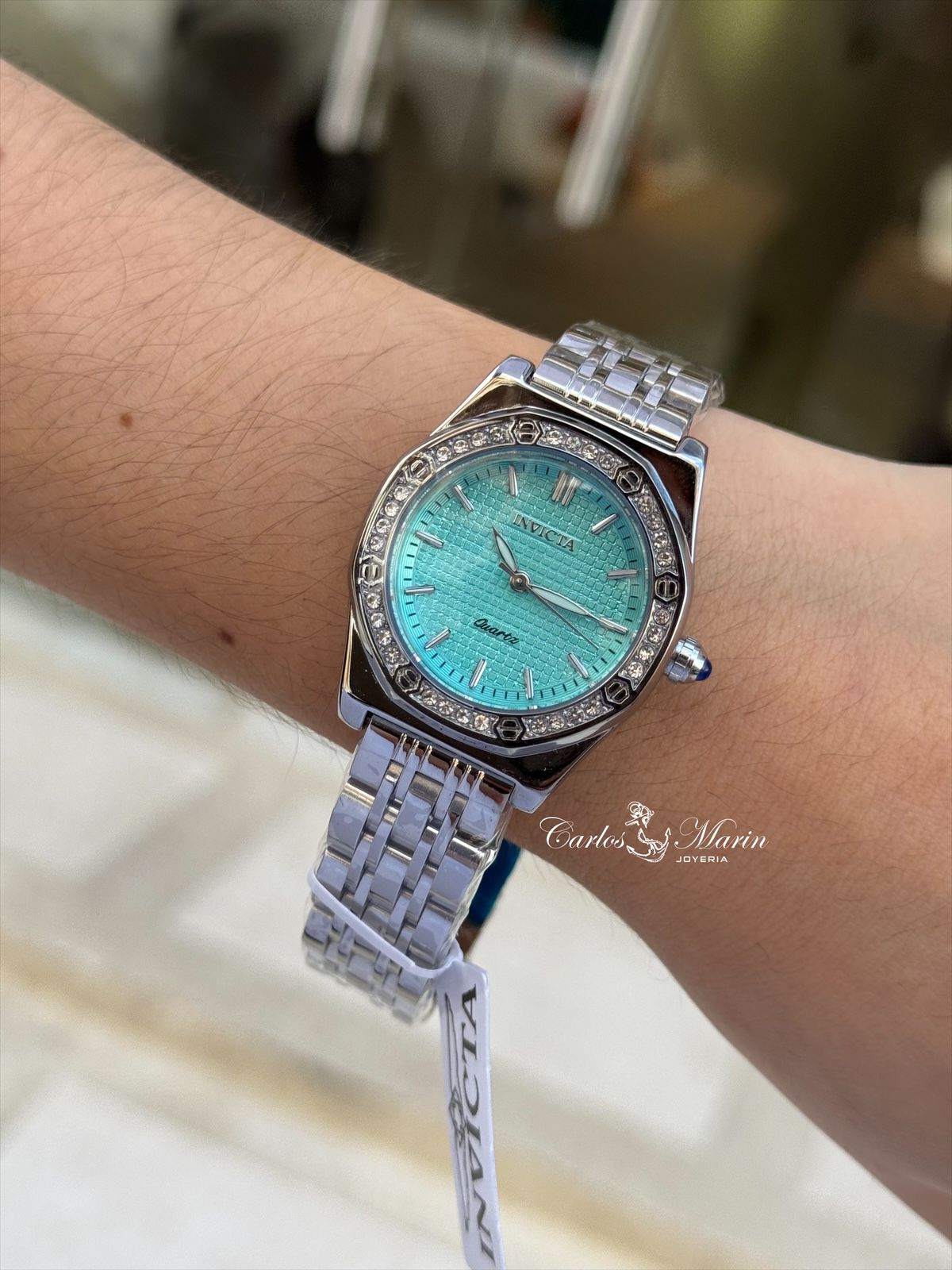 Reloj Invicta mujer Wildflower 69376 verde plateado elegante