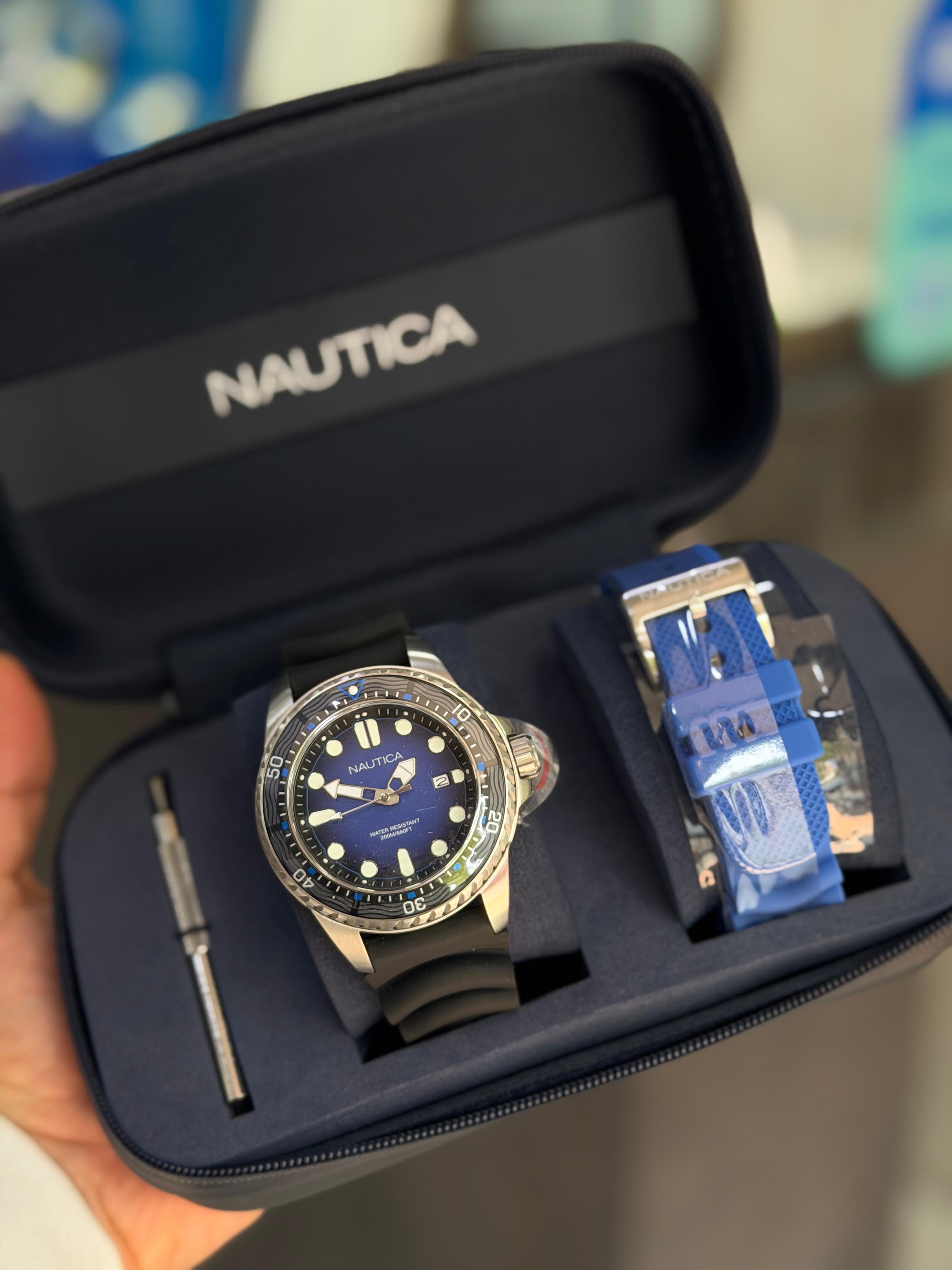 Reloj Náutica Hombre Azul Doble Pulso NAPSDF504
