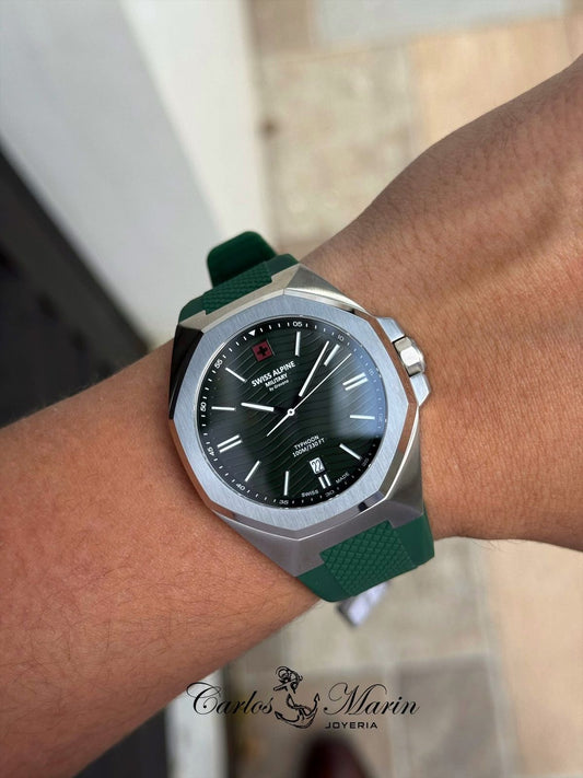 Reloj Swiss Alpine Military para Hombre Typhoon Verde 7006.1834SAM