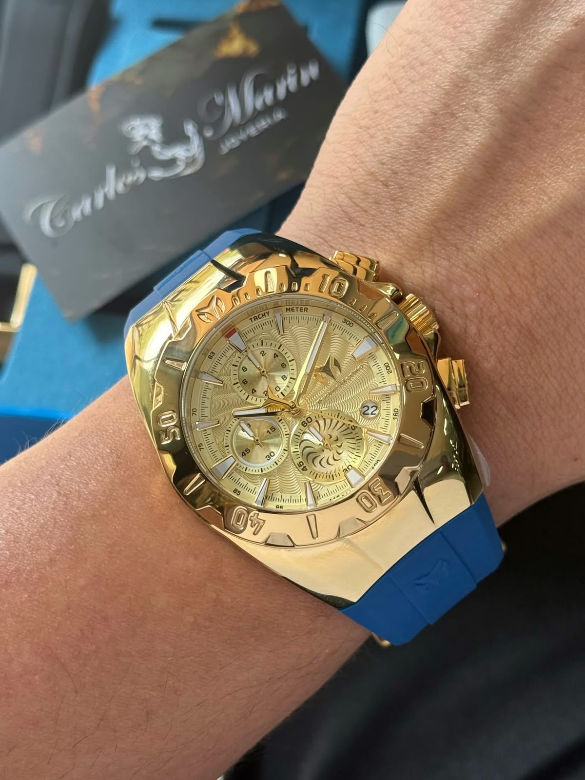 Reloj Technomarine Hombre Cruise Dorado con 3 Pulsos TM-124004