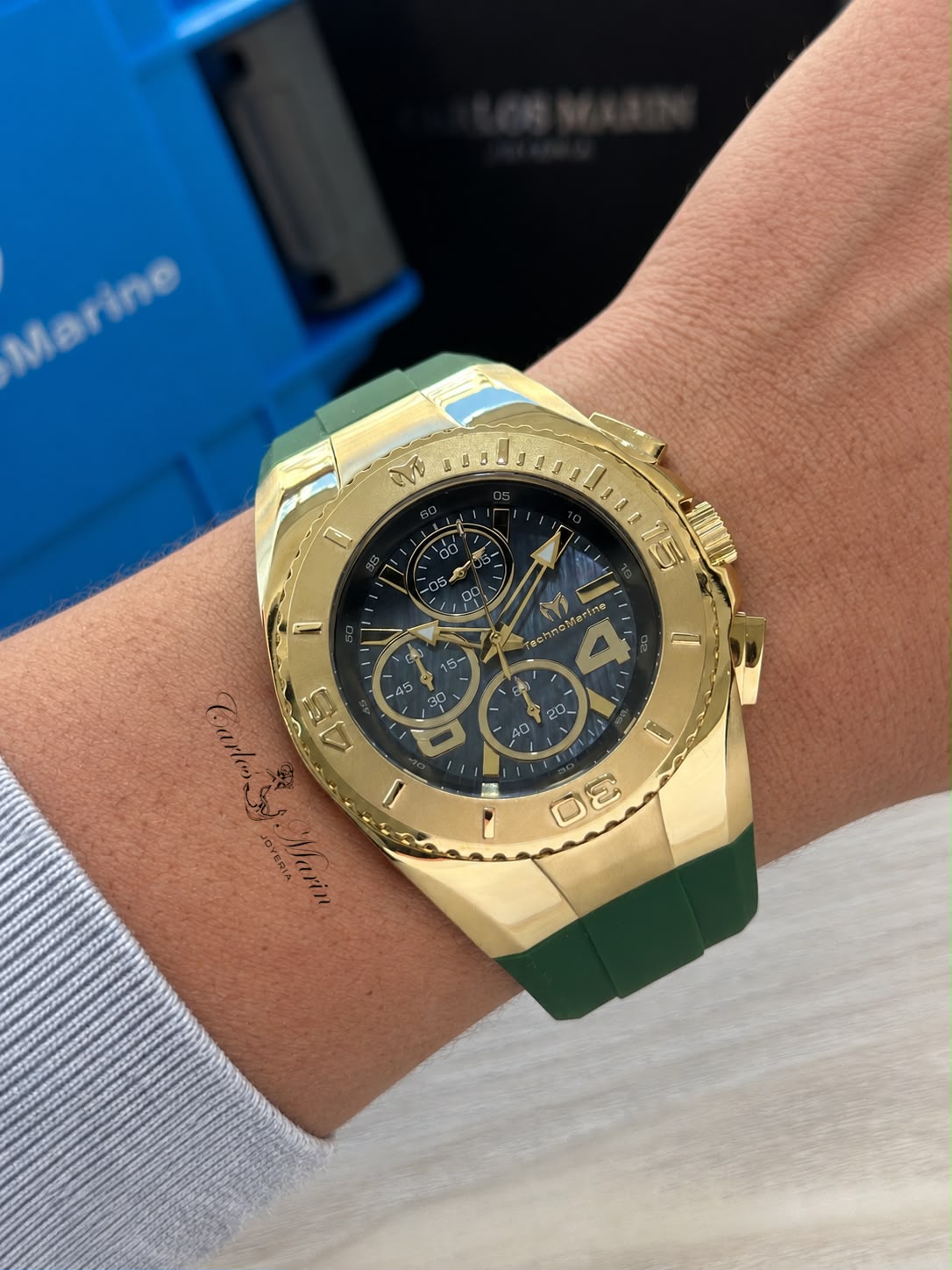 Reloj Technomarine Hombre Cruise Origen Dorado con 3 Pulsos TM-124030