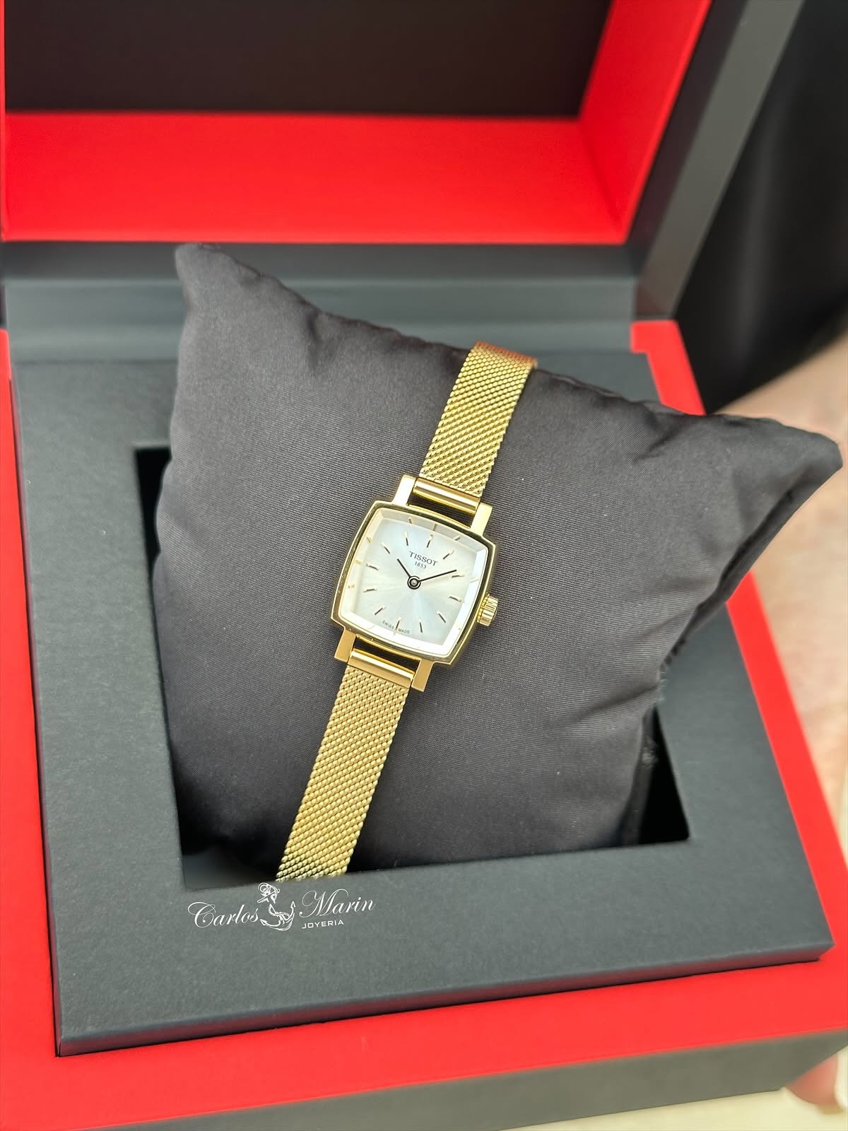 Reloj Tissot Mujer Dorado T058.109.33.031.00