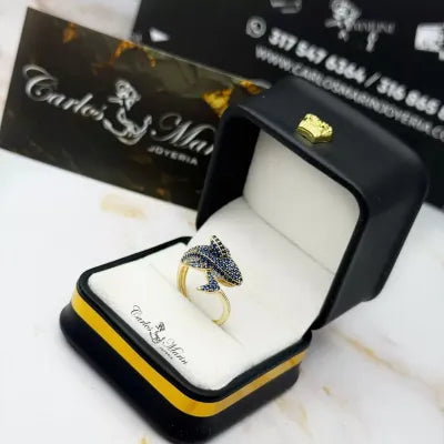 Anillo con Diseño Exclusivo de Tiburón en Oro de 18K