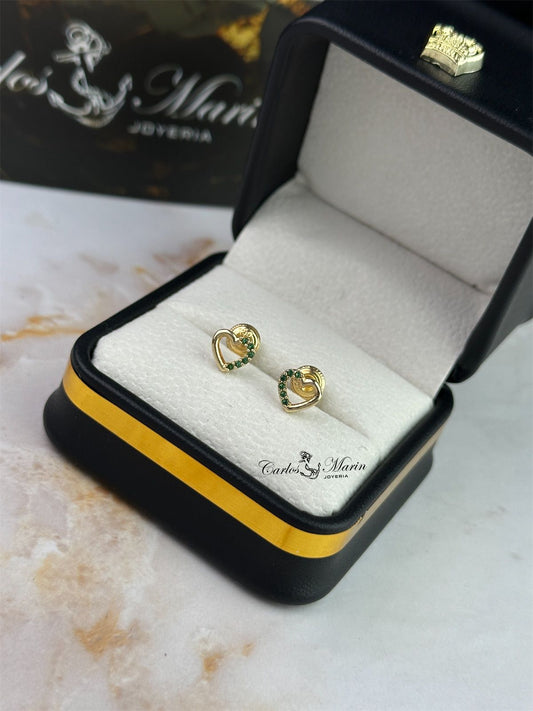 Topos Silueta Corazón con Circones Verdes en Oro 18K