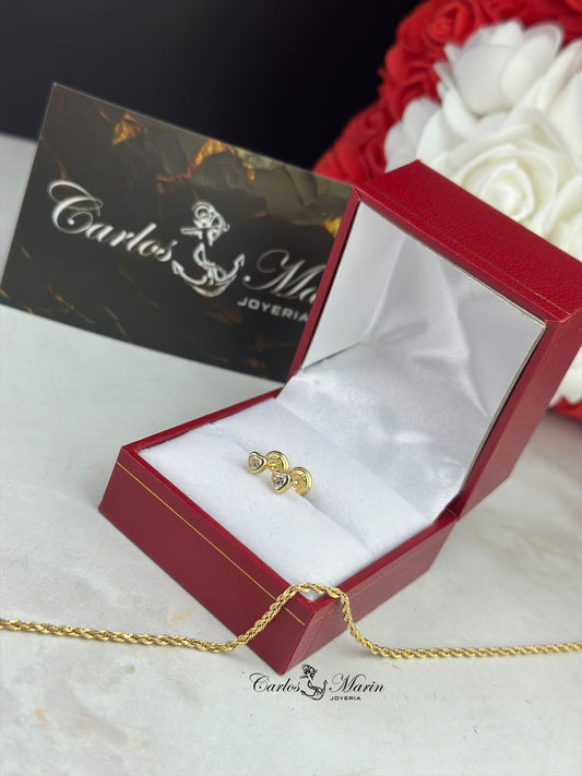 Topos Corazón con Circón Central en Oro 18K