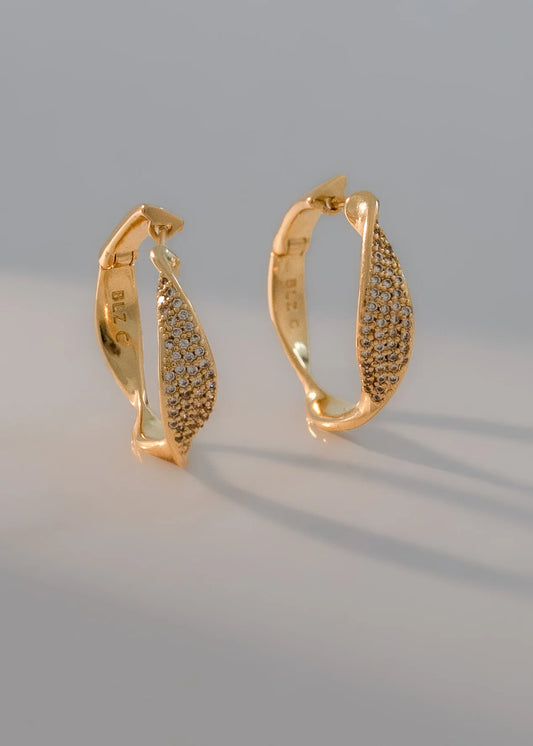 Aretes Luminous Oro Laminado