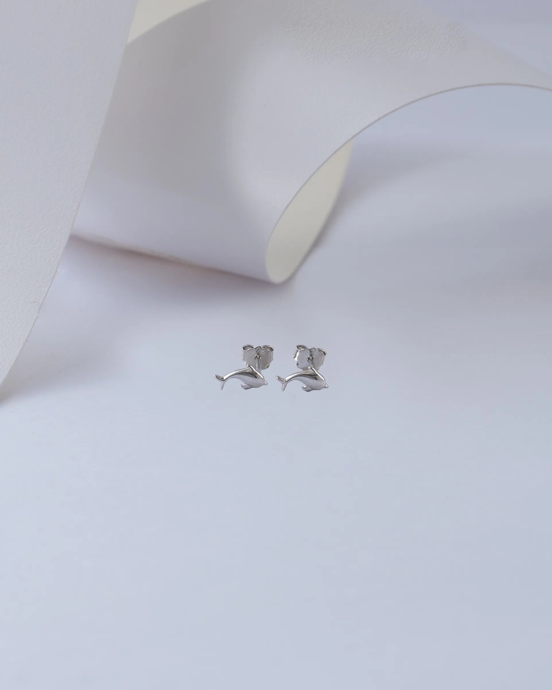 Topos Delfín 7 x 3 mm en Plata