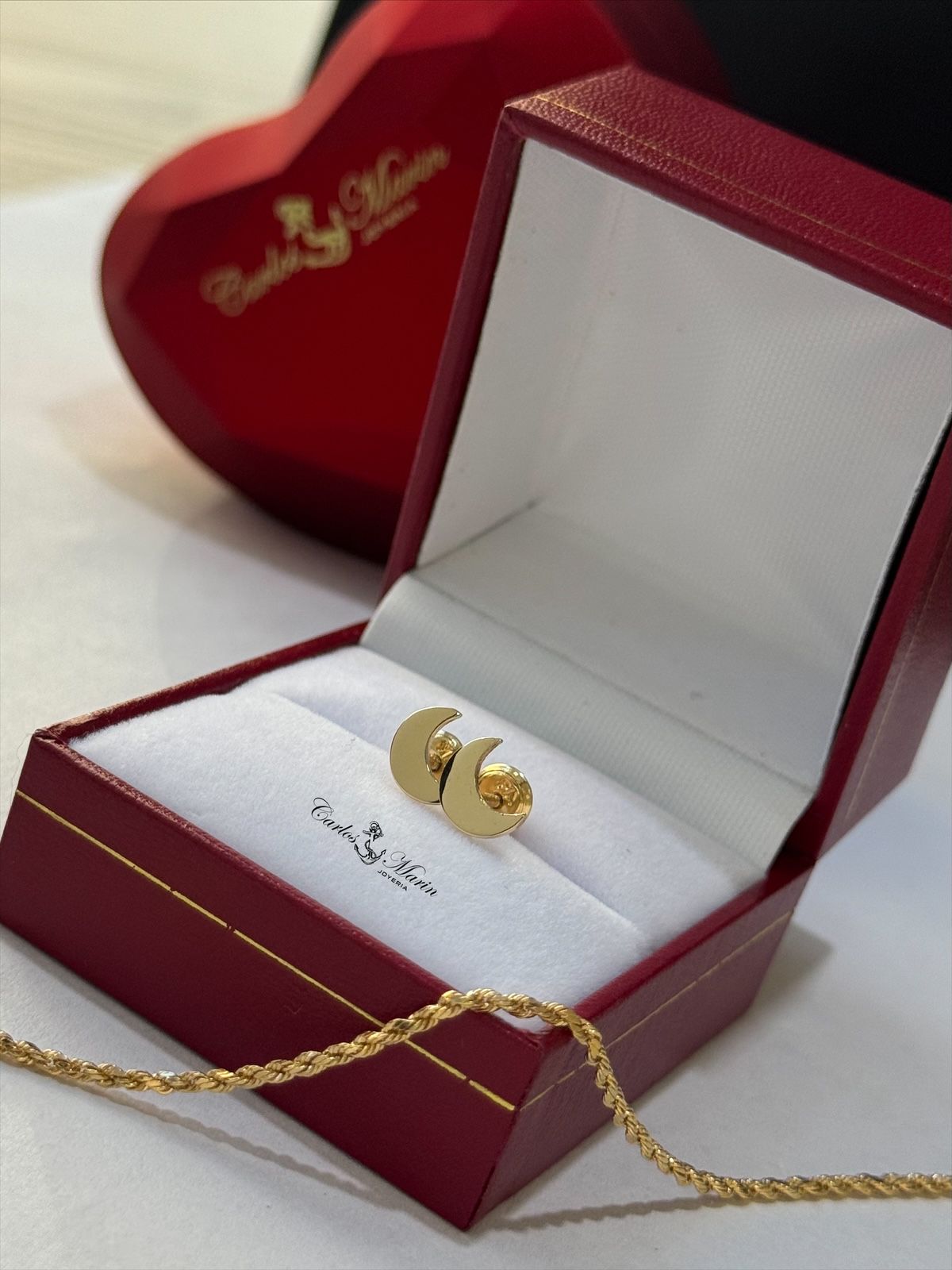 Topos Luna Medianos Oro 18K