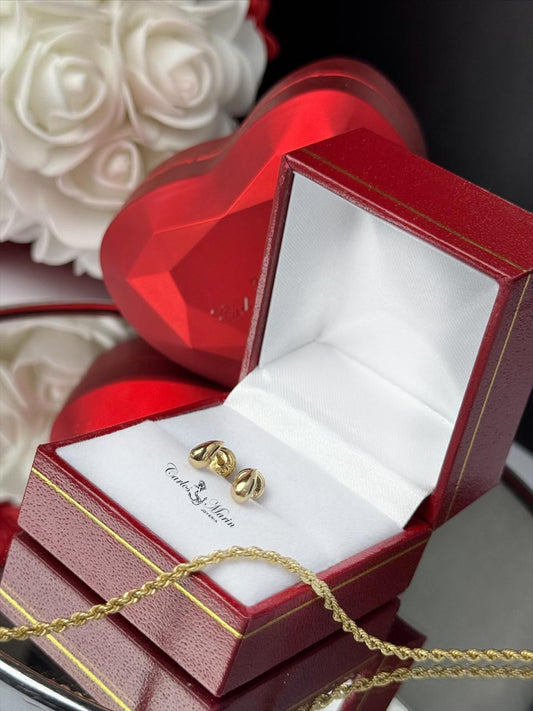 Topos gota pequeña en oro 18K elegantes