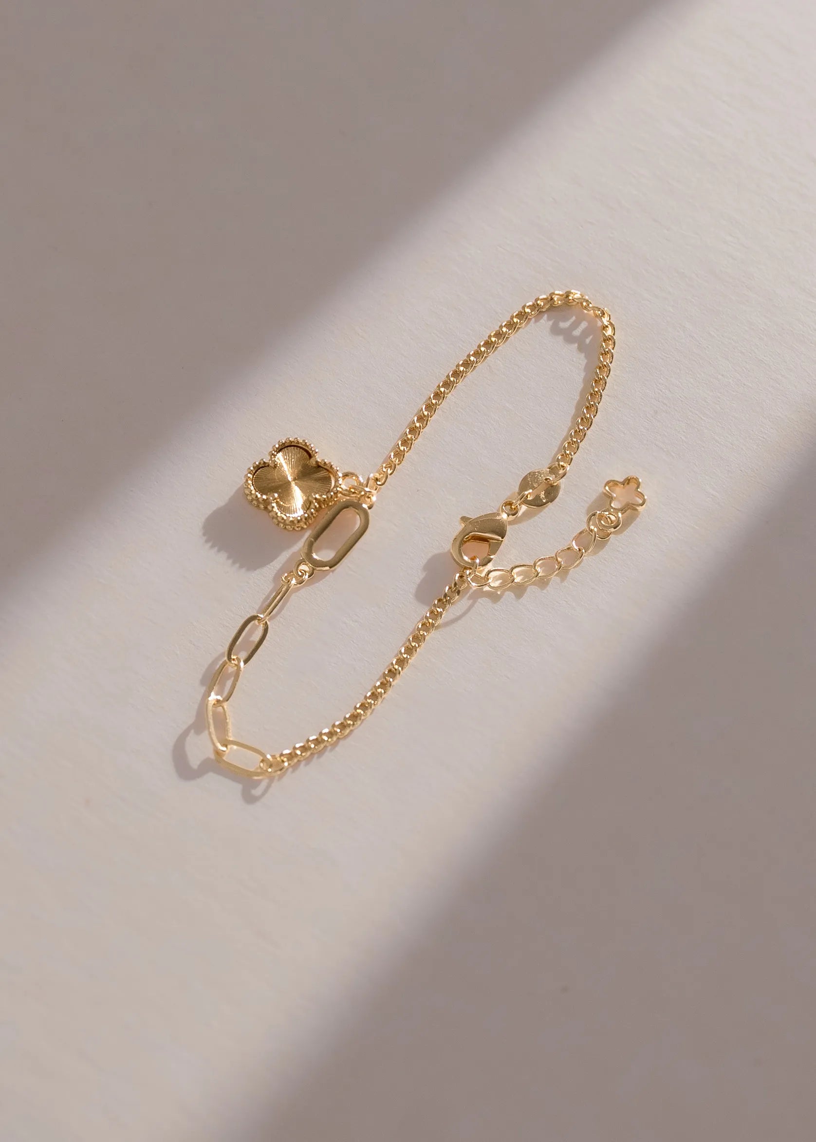 Pulsera Cubana Clover 1.1 cm 15 cm + Extensor en Oro Laminado