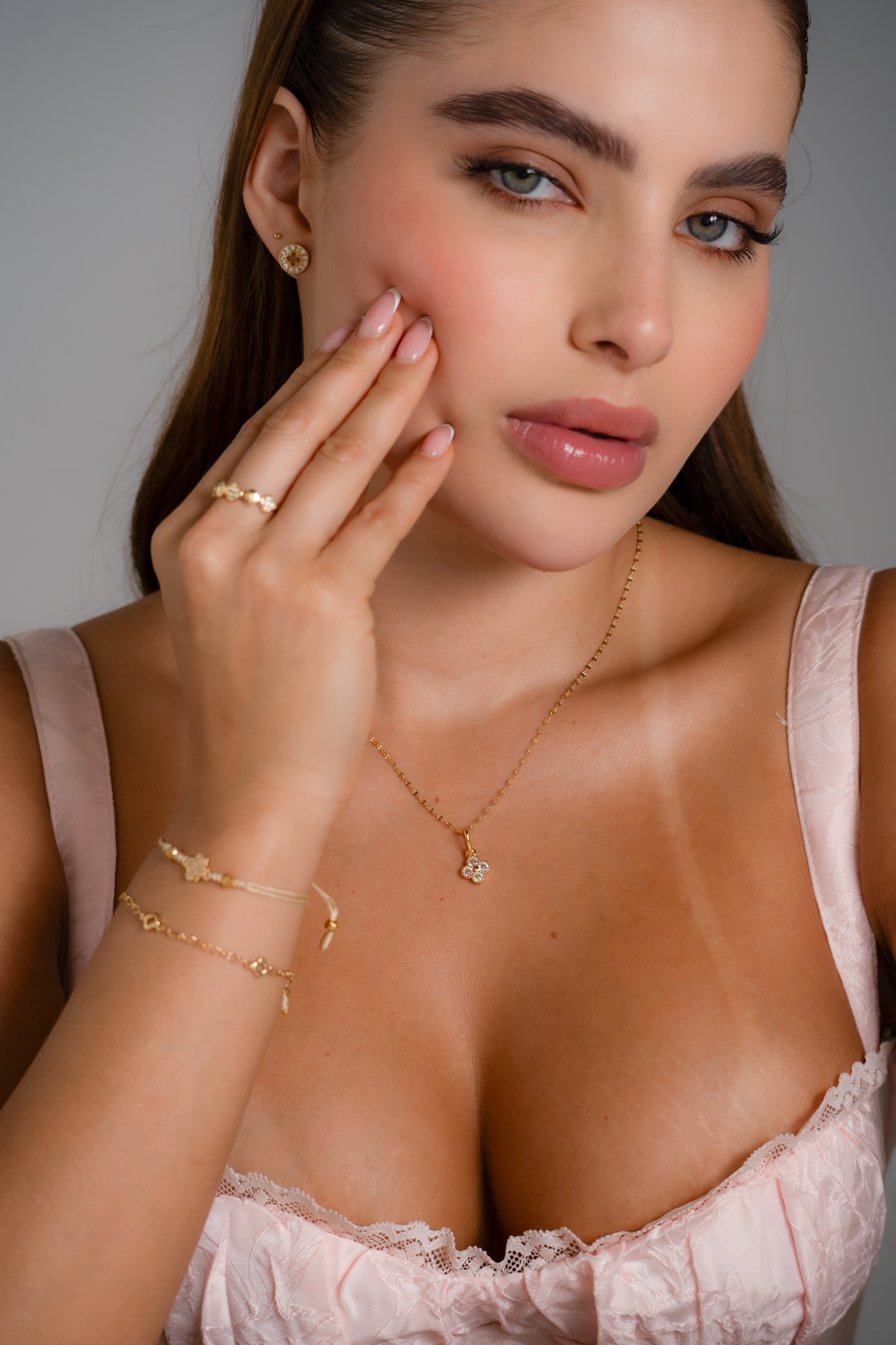 Pulsera Clover Silueta + Extensor en Oro Laminado